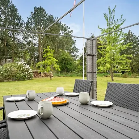 Ginie - 600m From The Sea By Interhome Tatil Evi