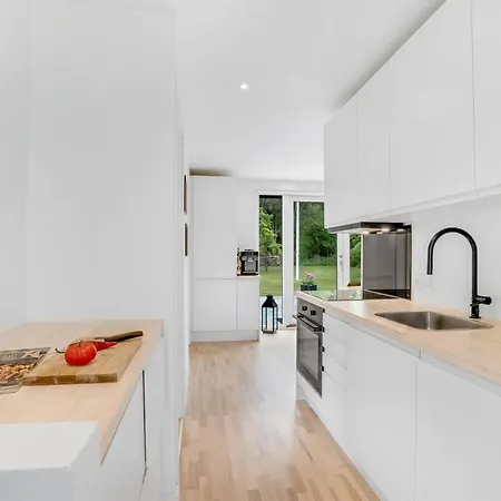 Nyaraló Ginie - 600m From The Sea By Interhome