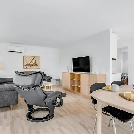 Ginie - 600m From The Sea By Interhome Dannemare